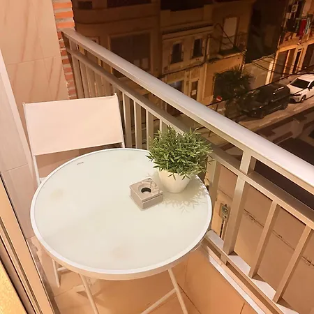 De Temporada En Cabanyal Vacaciones Largas Long Desde 11 Noches Valencia